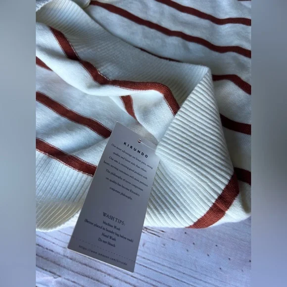 NWT- Sweater - Picture 4 of 4